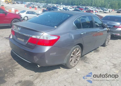 2015 Honda Accord Sport z USA, uszkodzony, nr VIN 1HGCR2F50FA267824
